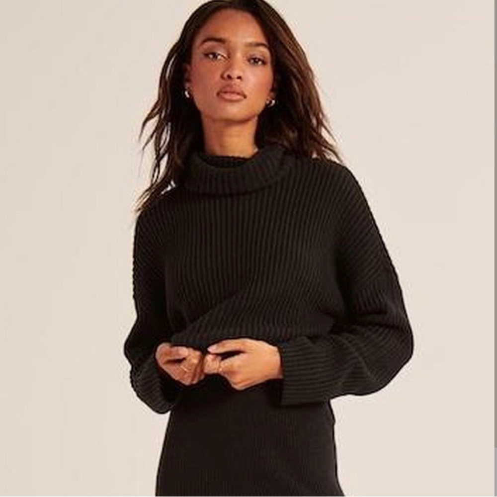 Abercrombie & Fitch Black Turtleneck Sweater